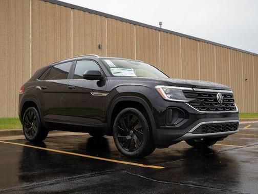 2026 Volkswagen Atlas Cross Sport 2.0T SE w/Technology 4MOTION