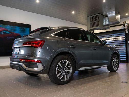 2022 Audi Q5 45 S line Premium