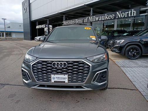 2022 Audi Q5 45 S line Premium