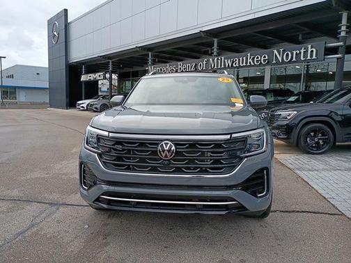 2025 Volkswagen Atlas 2.0T SEL Premium R-Line 4MOTION