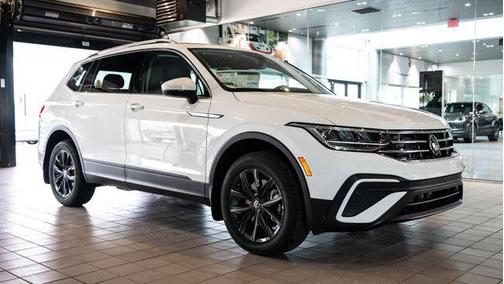 2024 Volkswagen Tiguan 2.0T SE 4MOTION