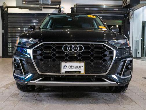 2022 Audi Q5 45 S line Premium Plus