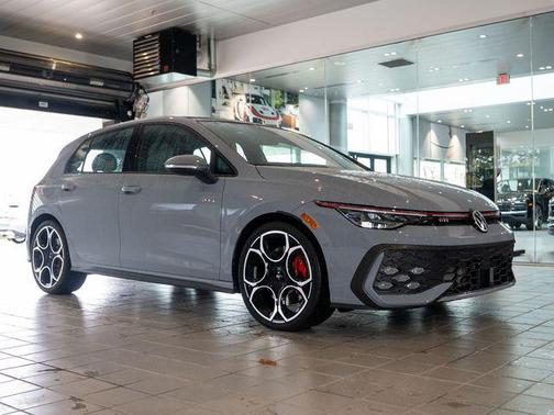2025 Volkswagen Golf GTI 2.0T S DSG