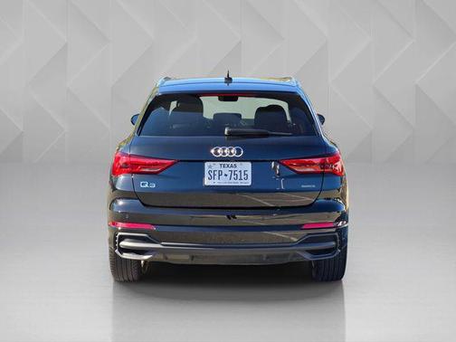 2023 Audi Q3 Premium 45 TFSI S line quattro Tiptronic