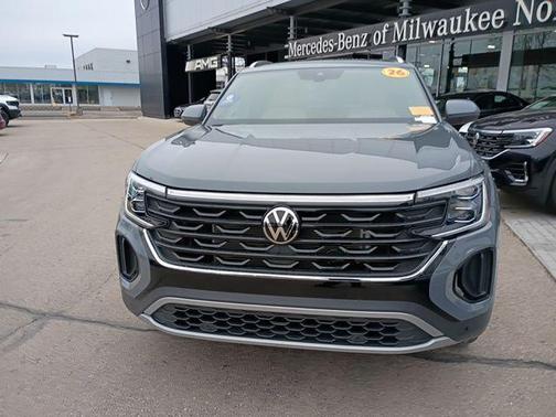 2026 Volkswagen Atlas Cross Sport 2.0T SEL