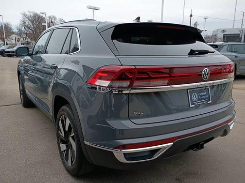 2026 Volkswagen Atlas Cross Sport 2.0T SEL