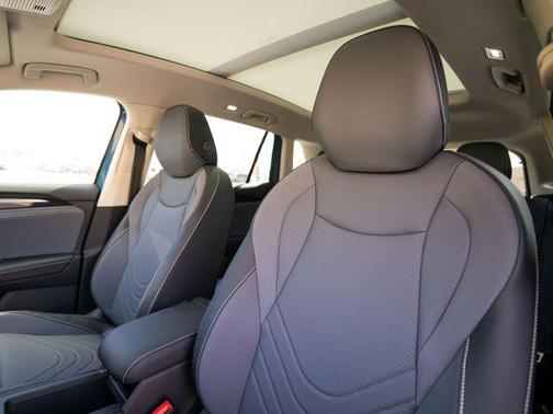 monterey blue pearl 2026 Volkswagen Tiguan 2.0T SE 4MOTION