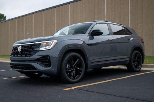 2026 Volkswagen Atlas Cross Sport 2.0T SEL