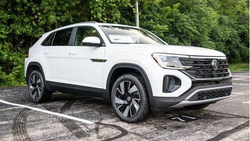2024 Volkswagen Atlas Cross Sport 2.0T SE w/Technology 4MOTION