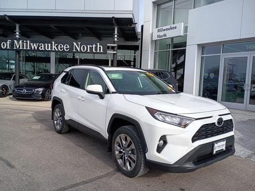 2019 Toyota RAV4 XLE Premium