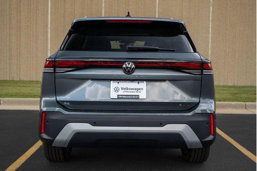 2025 Volkswagen Tiguan 2.0T SE 4MOTION
