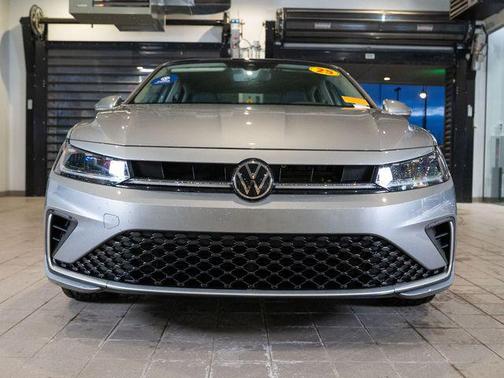 2025 Volkswagen Jetta 1.5T SEL