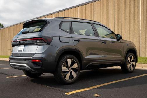 2025 Volkswagen Taos 1.5T S