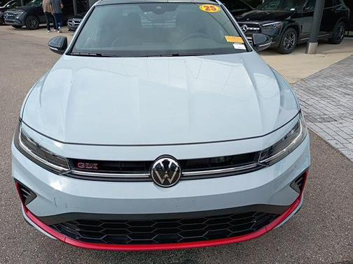 2025 Volkswagen Jetta GLI 2.0T Autobahn