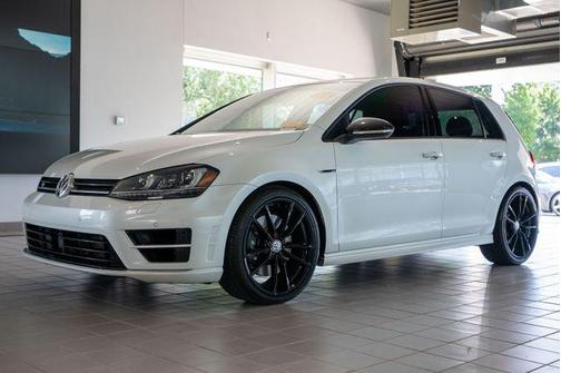 2017 Volkswagen Golf R 2.0T Manual