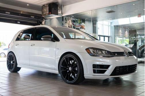 2017 Volkswagen Golf R 2.0T Manual