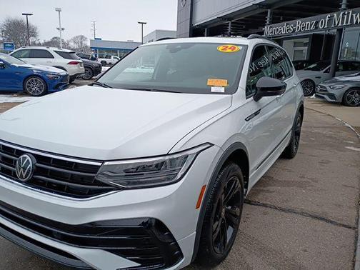 2024 Volkswagen Tiguan 2.0T SE R-Line Black 4MOTION