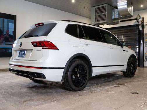 2024 Volkswagen Tiguan 2.0T SE R-Line Black 4MOTION