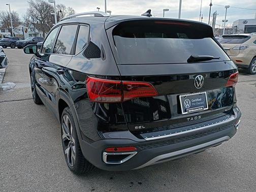 2022 Volkswagen Taos 1.5T SEL