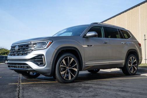 2026 Volkswagen Atlas 2.0T SEL Premium R-Line 4MOTION