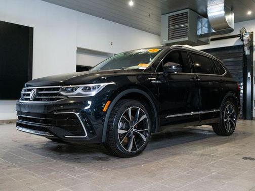 2022 Volkswagen Tiguan 2.0T SEL R-Line 4MOTION
