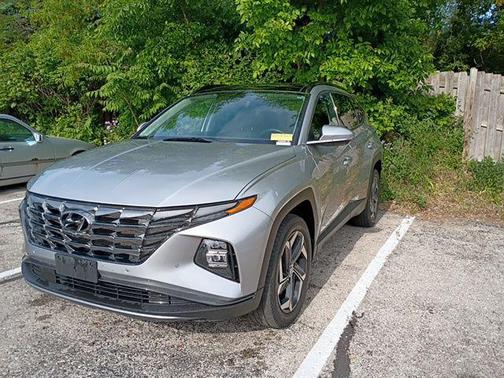 Shimmering Silver 2024 Hyundai TUCSON Limited