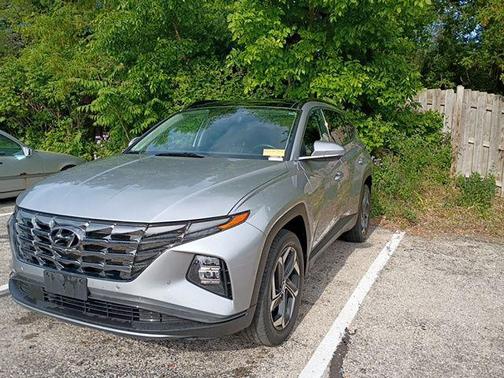 Shimmering Silver 2024 Hyundai TUCSON Limited
