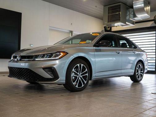 2025 Volkswagen Jetta 1.5T Sport