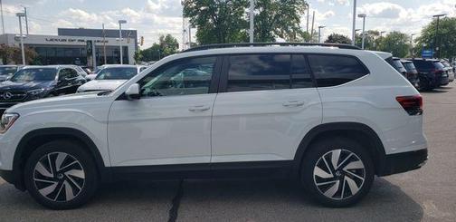 2024 Volkswagen Atlas 2.0T SE w/Technology 4MOTION