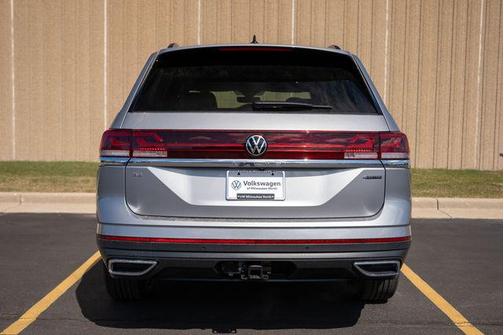 2025 Volkswagen Atlas 2.0T SE w/Technology 4MOTION
