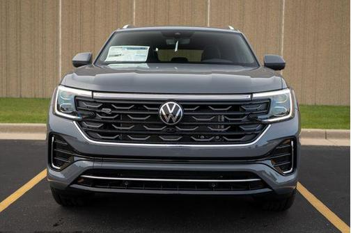 2025 Volkswagen Atlas Cross Sport 2.0T SEL Premium