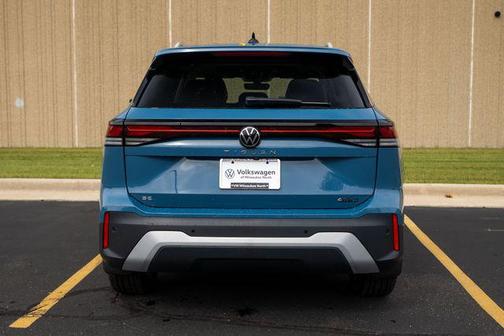 2025 Volkswagen Tiguan 2.0T SE 4MOTION