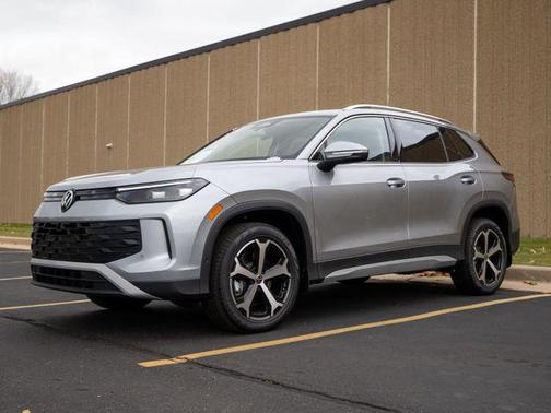 2026 Volkswagen Tiguan 2.0T SE 4MOTION