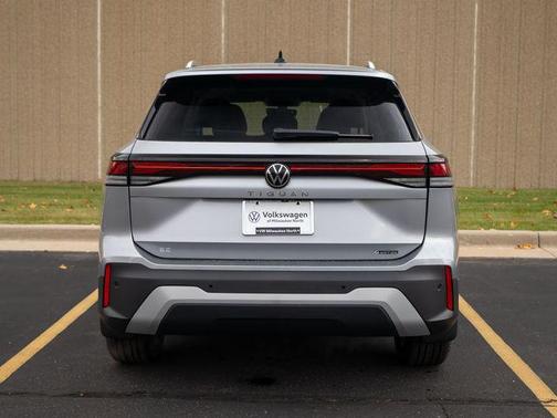 2026 Volkswagen Tiguan 2.0T SE 4MOTION