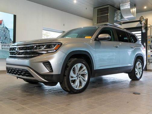 2022 Volkswagen Atlas 2.0T SE w/Technology 4MOTION