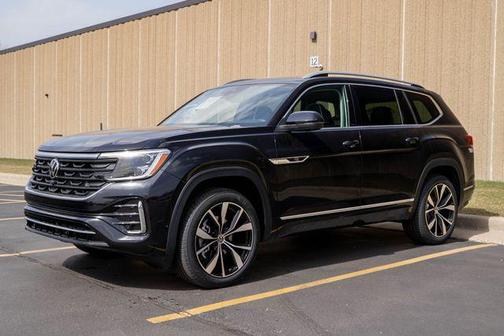2025 Volkswagen Atlas 2.0T SEL Premium R-Line 4MOTION