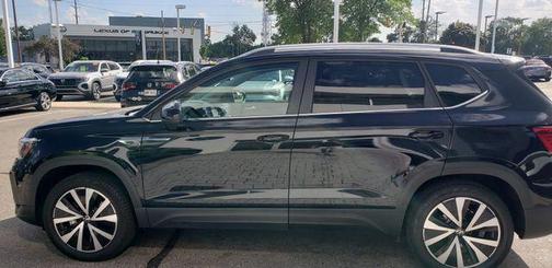 2022 Volkswagen Taos 1.5T SE