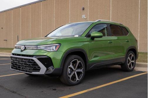 2025 Volkswagen Taos 1.5T SEL