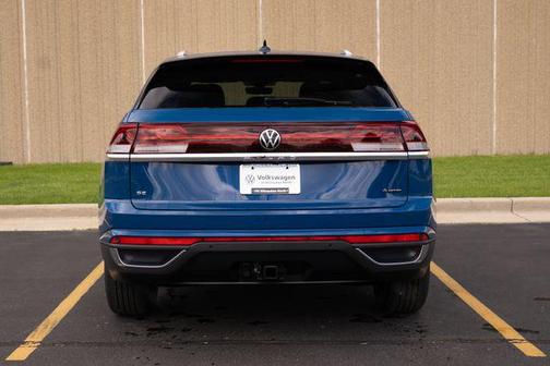 2025 Volkswagen Atlas Cross Sport 2.0T SE w/Technology 4MOTION