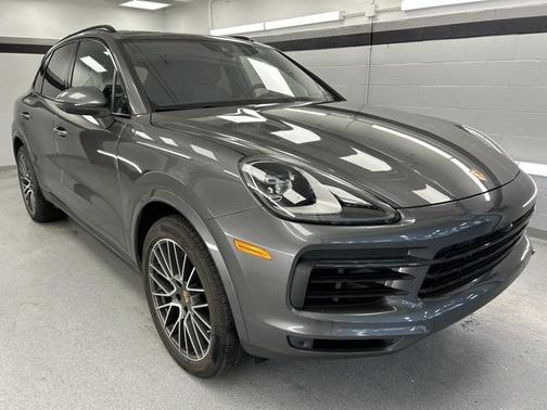 2023 Porsche Cayenne Platinum Edition
