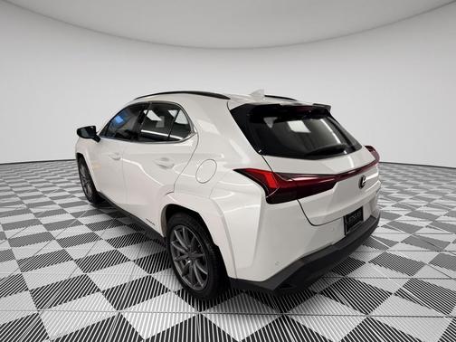 2021 Lexus UX 250h Base
