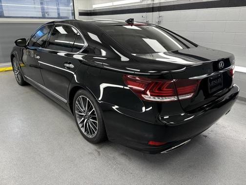 2017 Lexus LS 460 L