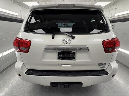 2016 Toyota Sequoia Platinum