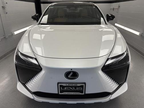 2024 Lexus RZ 300e Premium