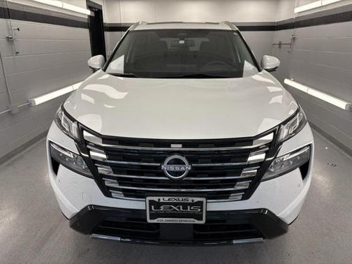 2024 Nissan Rogue Platinum