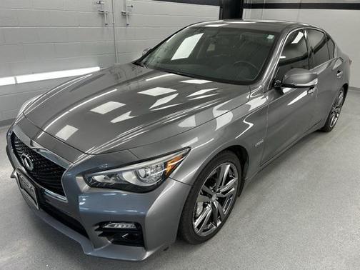 2015 INFINITI Q50 Hybrid Sport
