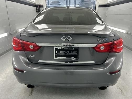 2015 INFINITI Q50 Hybrid Sport