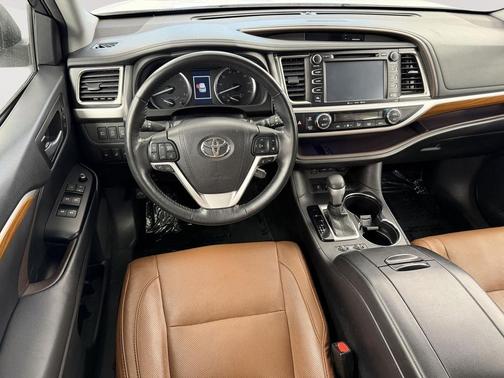 Blizzard Pearl 2018 Toyota Highlander Limited Platinum