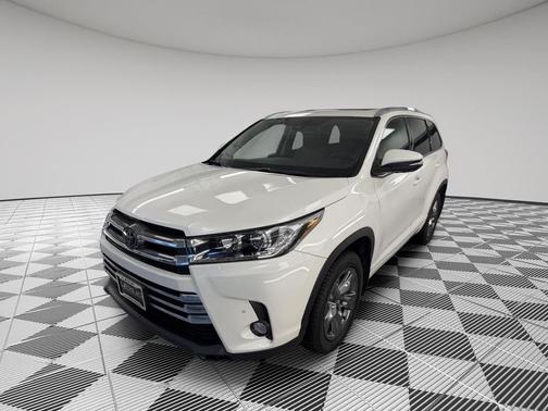 Blizzard Pearl 2018 Toyota Highlander Limited Platinum