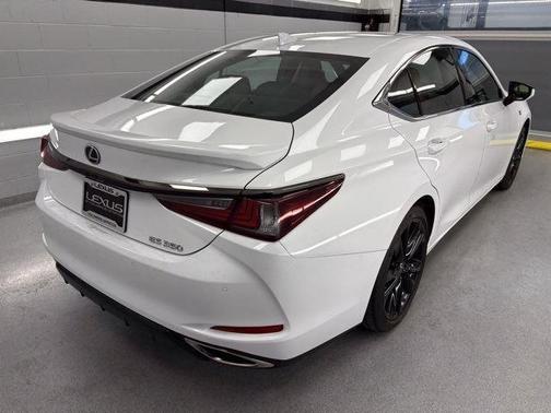 2025 Lexus ES 350 F Sport